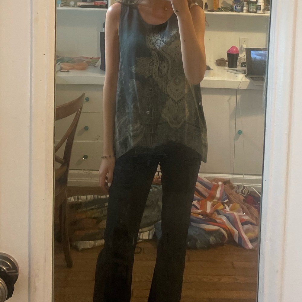 Lola and Sophie blouse